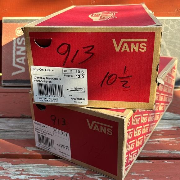 Vans Men's Slip-On Lite+ (Canvas)Black/Black - Picture 7 of 7